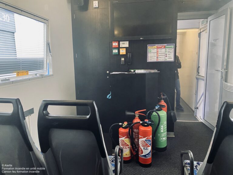 Formation incendie en unité mobile