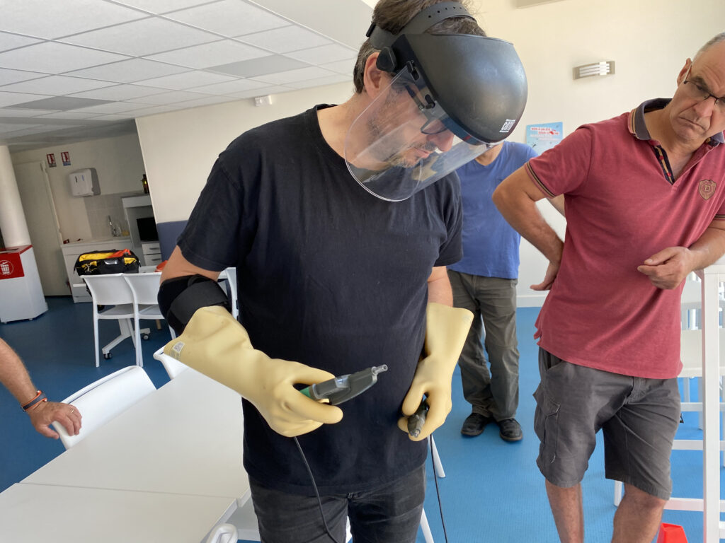 habilitation électrique BS BE manœuvre à Agen