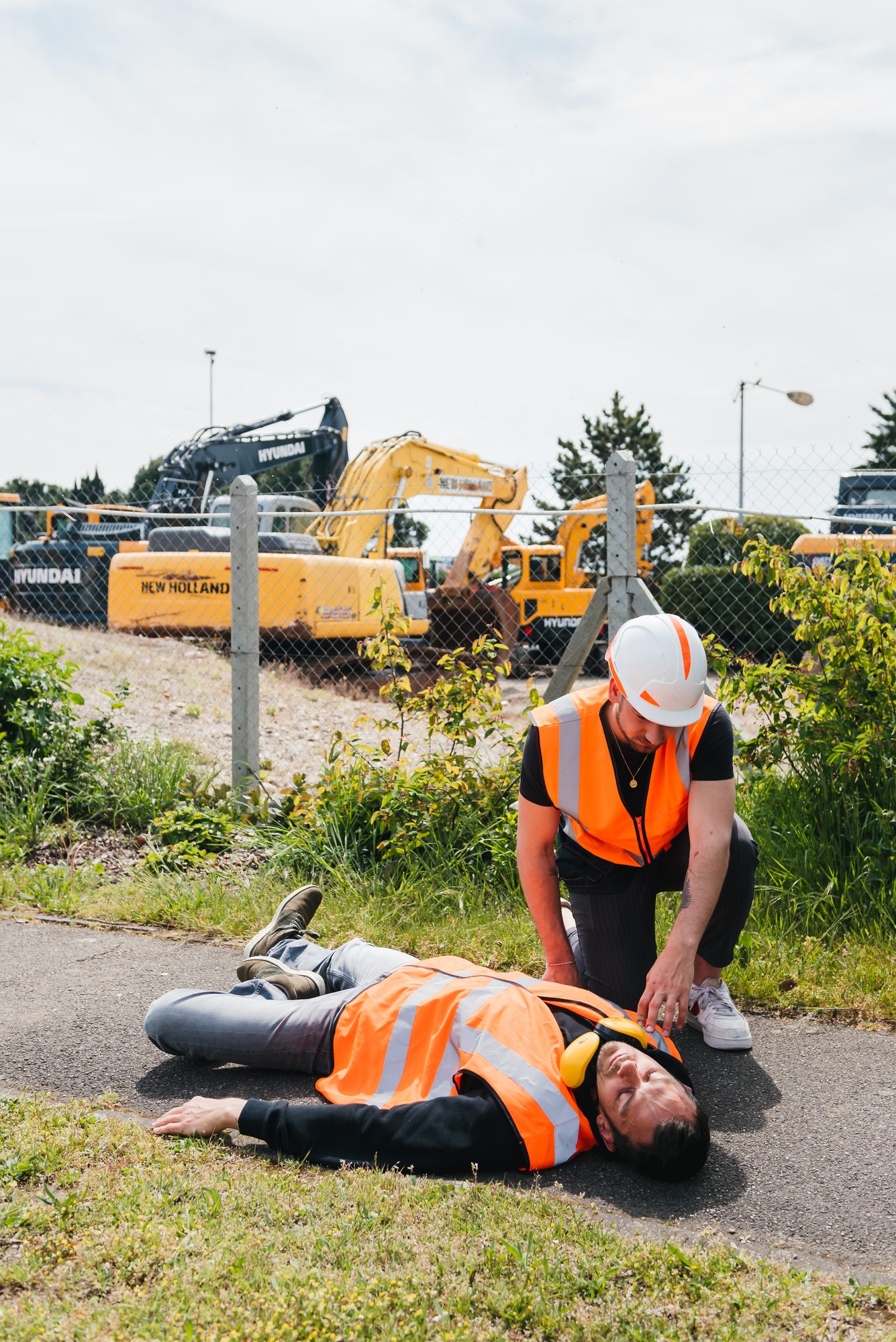 Exercice de secours sur un chantier, victime mise en position latérale de sécurité