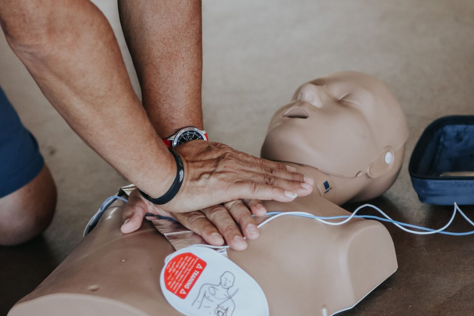 Intervention Alertis — formation defibrillateur à Paris