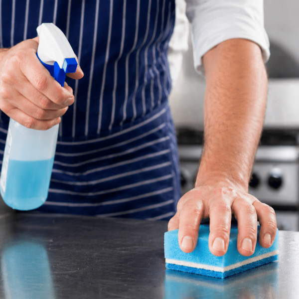 Contrôlez la sécurité alimentaire en appliquant la méthode HACCP. maîtrise des principes de l'hygiène alimentaire destiné aux personnels des services de restauration en France